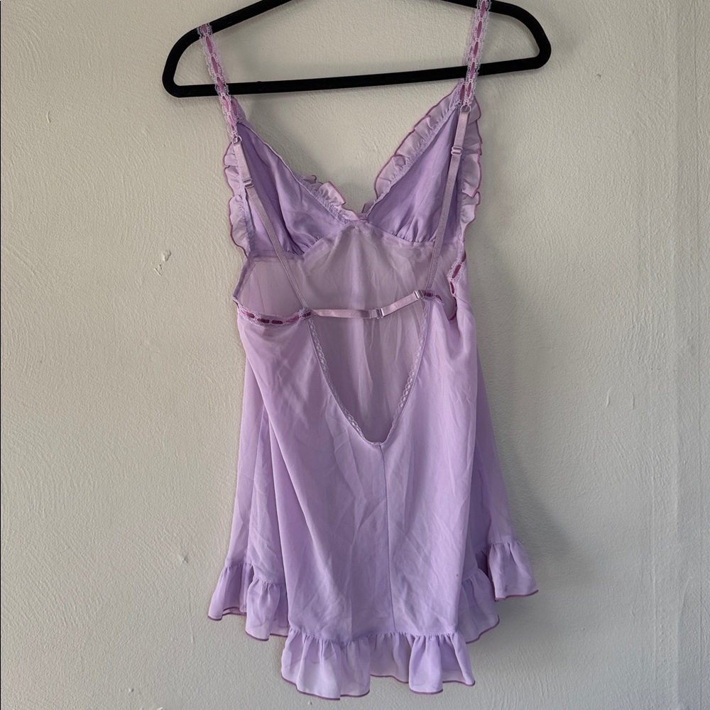 Victoria's Secret Lilac Ruffle Chemise medium - Picture 4 of 5